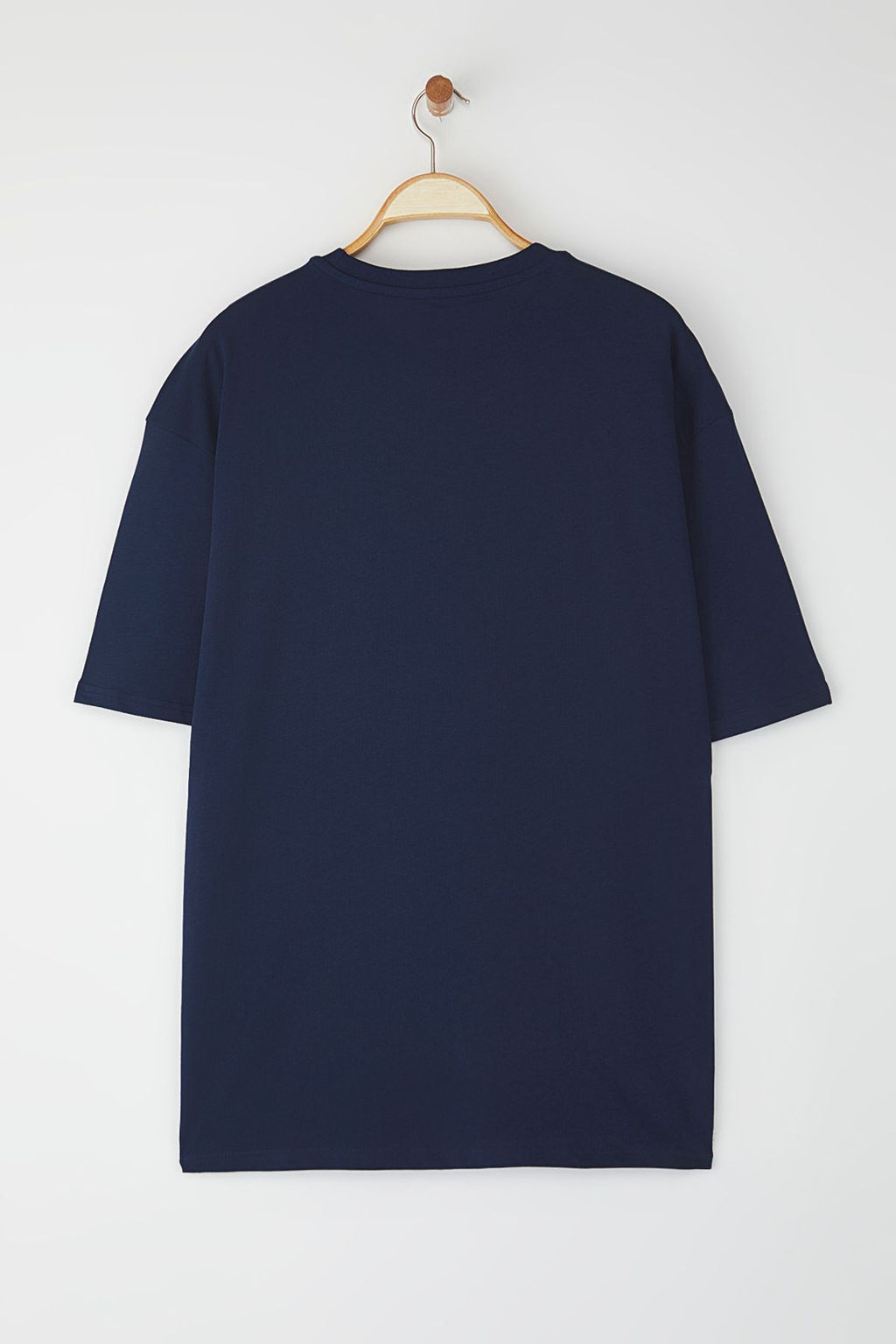 TRENDYOL MAN Siyah Unisex Regular/Normal Kesim Ay?c?k Bask?l? %100 Pamuklu T-Shirt TMNSS25TS00161 - Trendyolmilla фото 25
