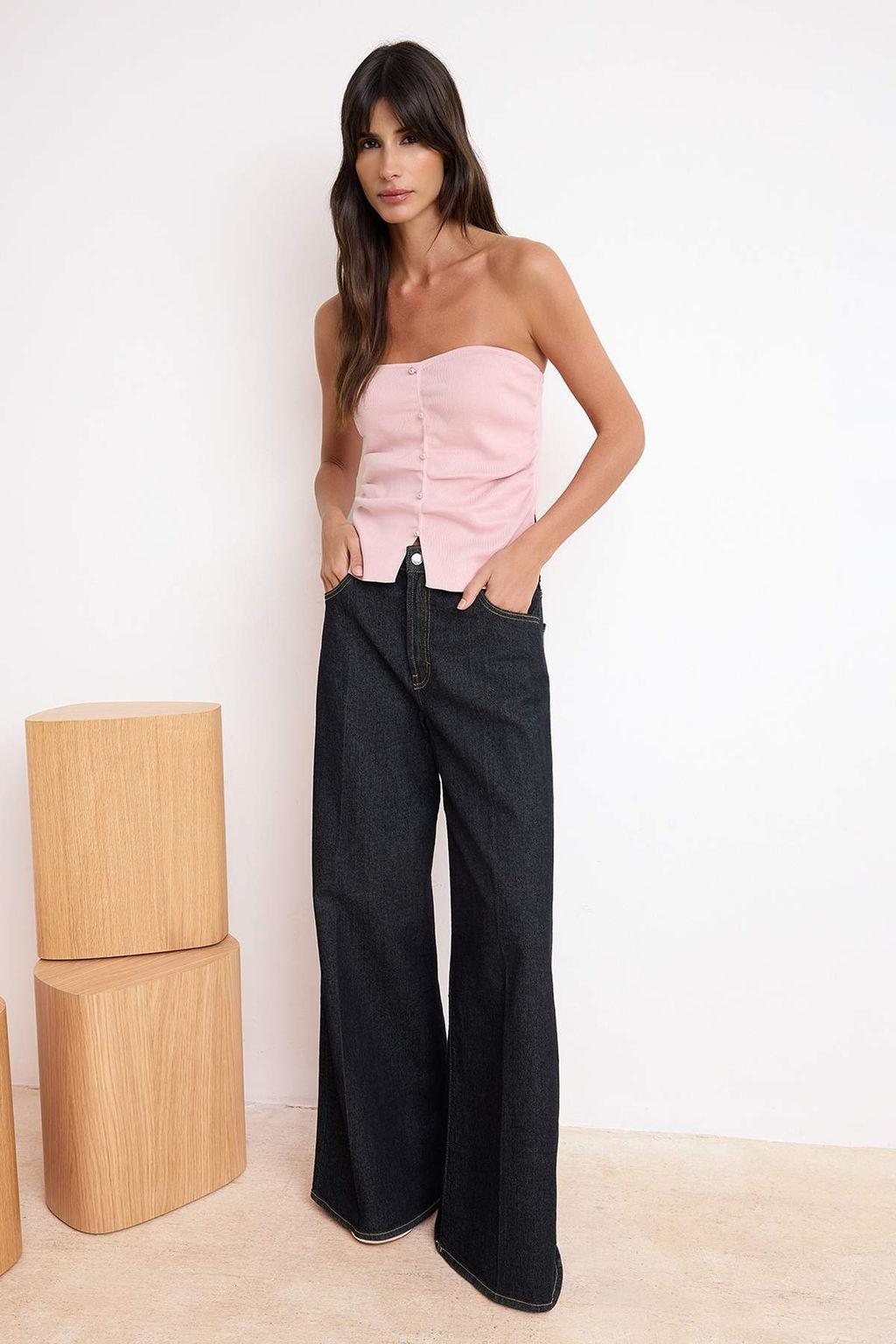 Pembe Inci Islemeli Straplez Vucudu Saran/Fitted Triko Bluz TWOSS25BZ00596 - Trendyolmilla фото 2