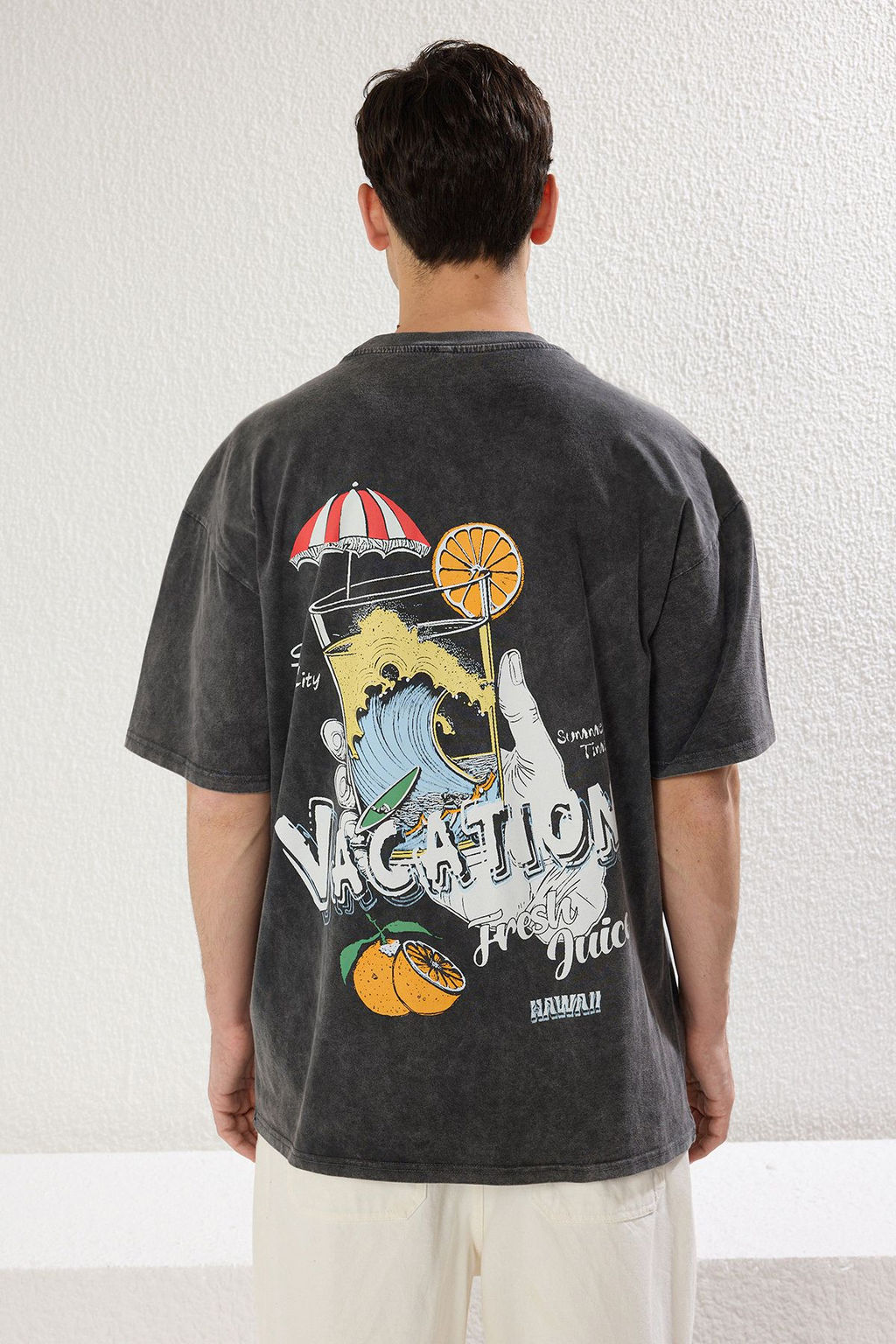 TRENDYOL MAN Antrasit Oversize/Genis Kesim Soluk Efektli Bask?l? Kal?n %100 Pamuk Tok T-shirt TMNSS25TS00015 - Trendyolmilla фото 5
