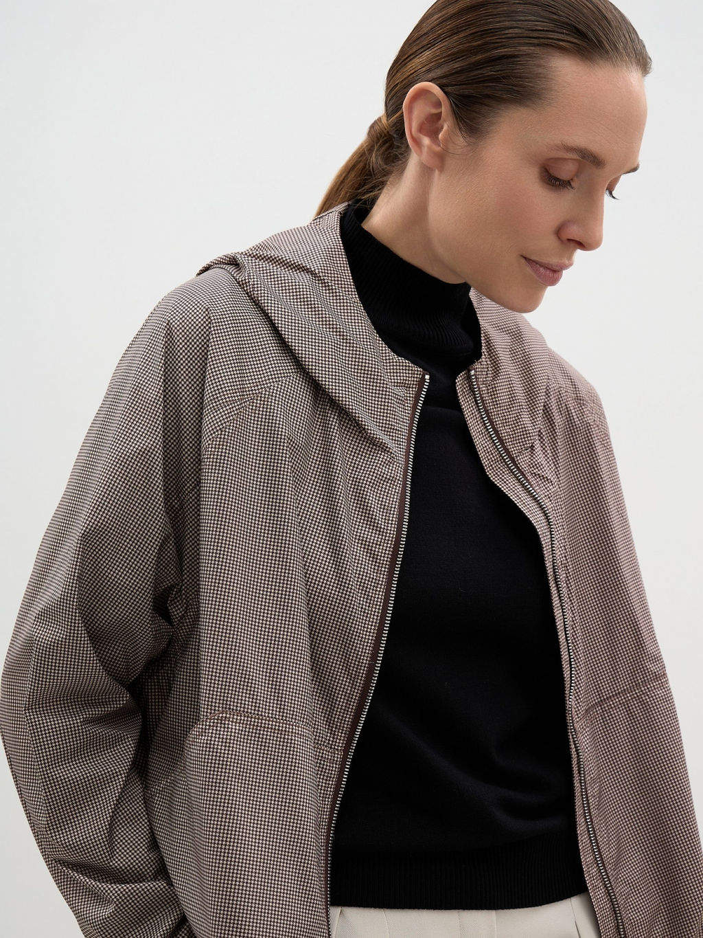 Conso/SS 240124 - cappuccino Ветровка женская