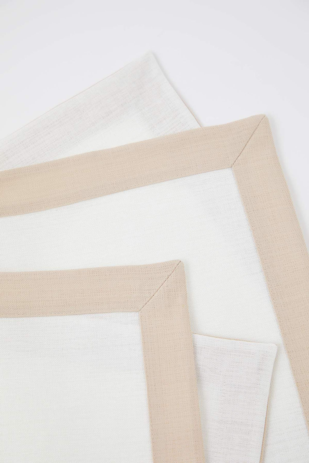 2li Renk Bloklu Amerikan Servis Seti 30x50cm TPHAW26RUN00000 - Trendyolmilla фото 3