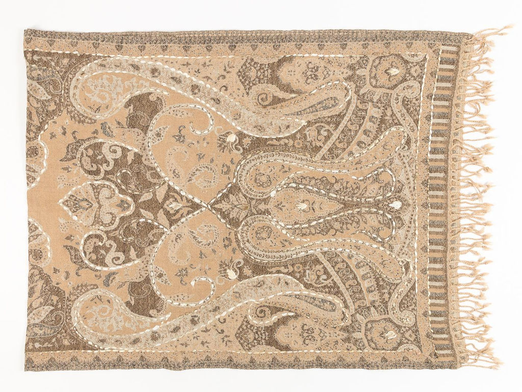 Палантин с вышивкой (шерсть вареная) № Тк906/186 - Ганг фото 3