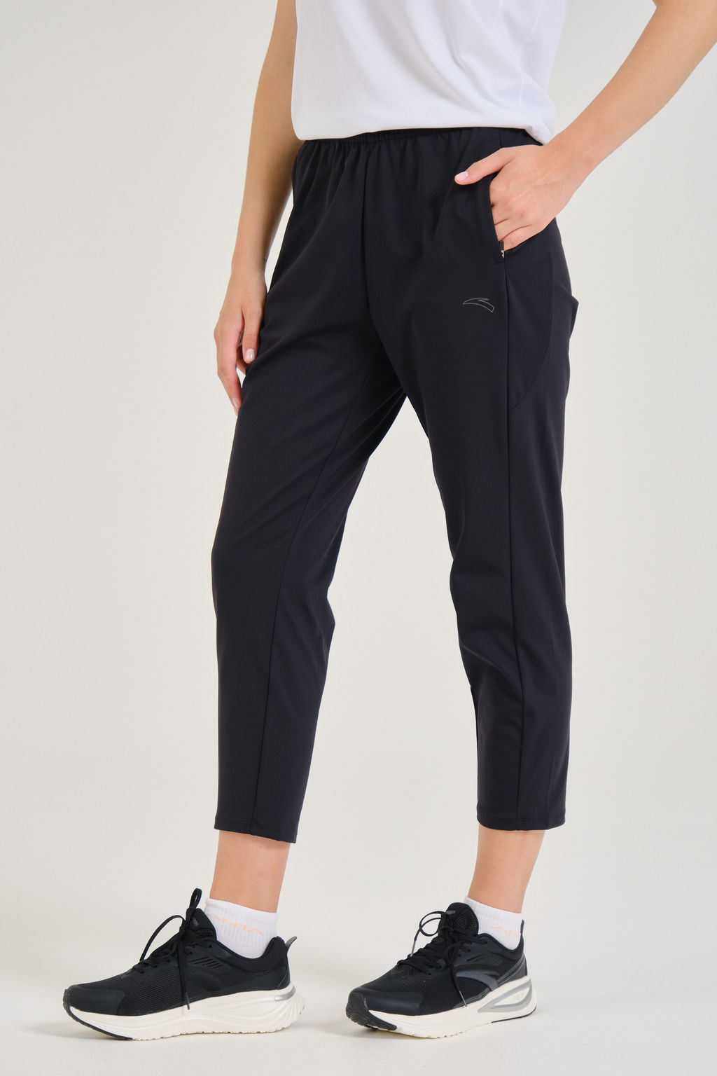 Брюки трикотажные укороченные Черный - Anta фото 4