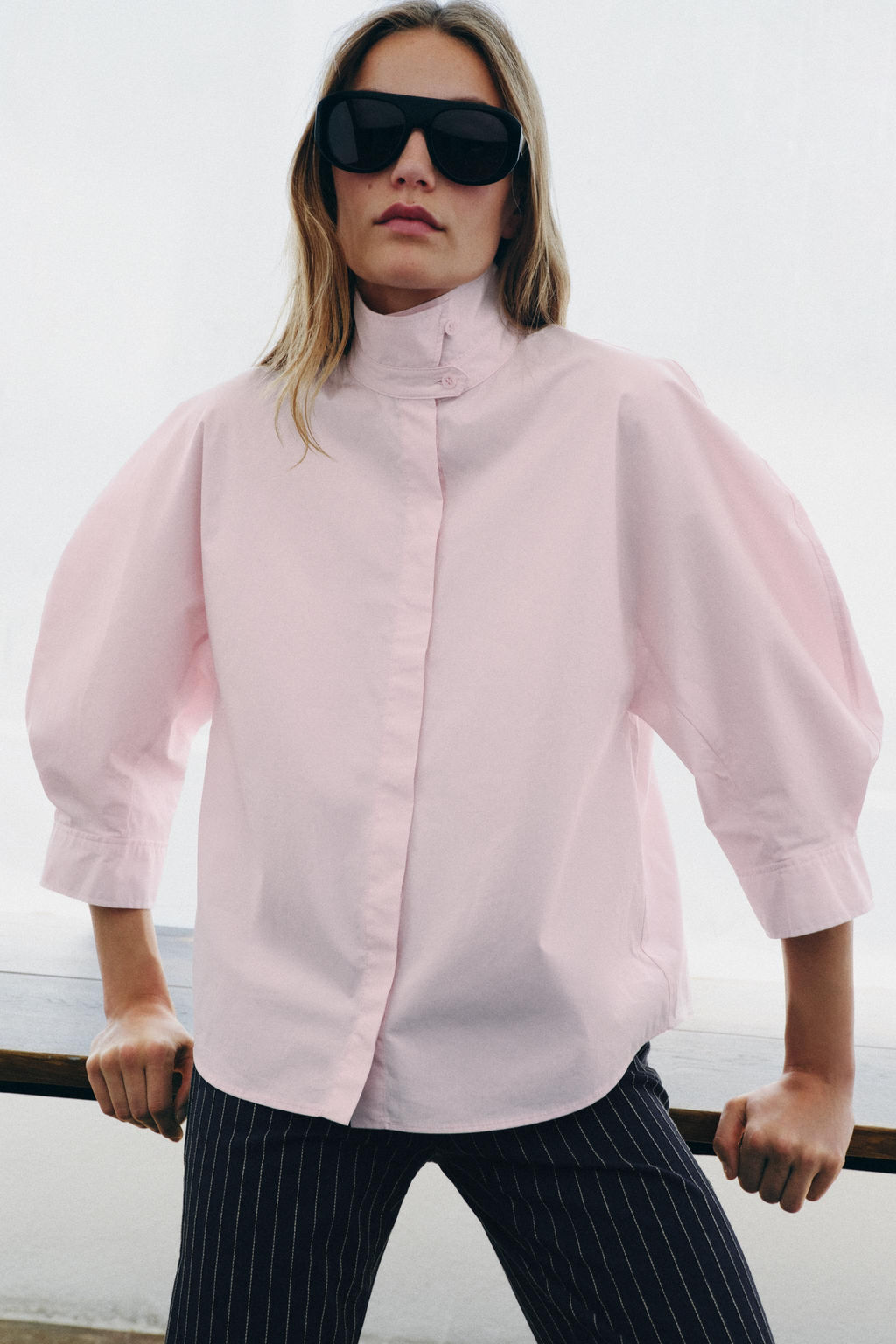 CAMISA MANGA ABULLONADA ZW COLLECTION / Rosa claro - Zara фото 2