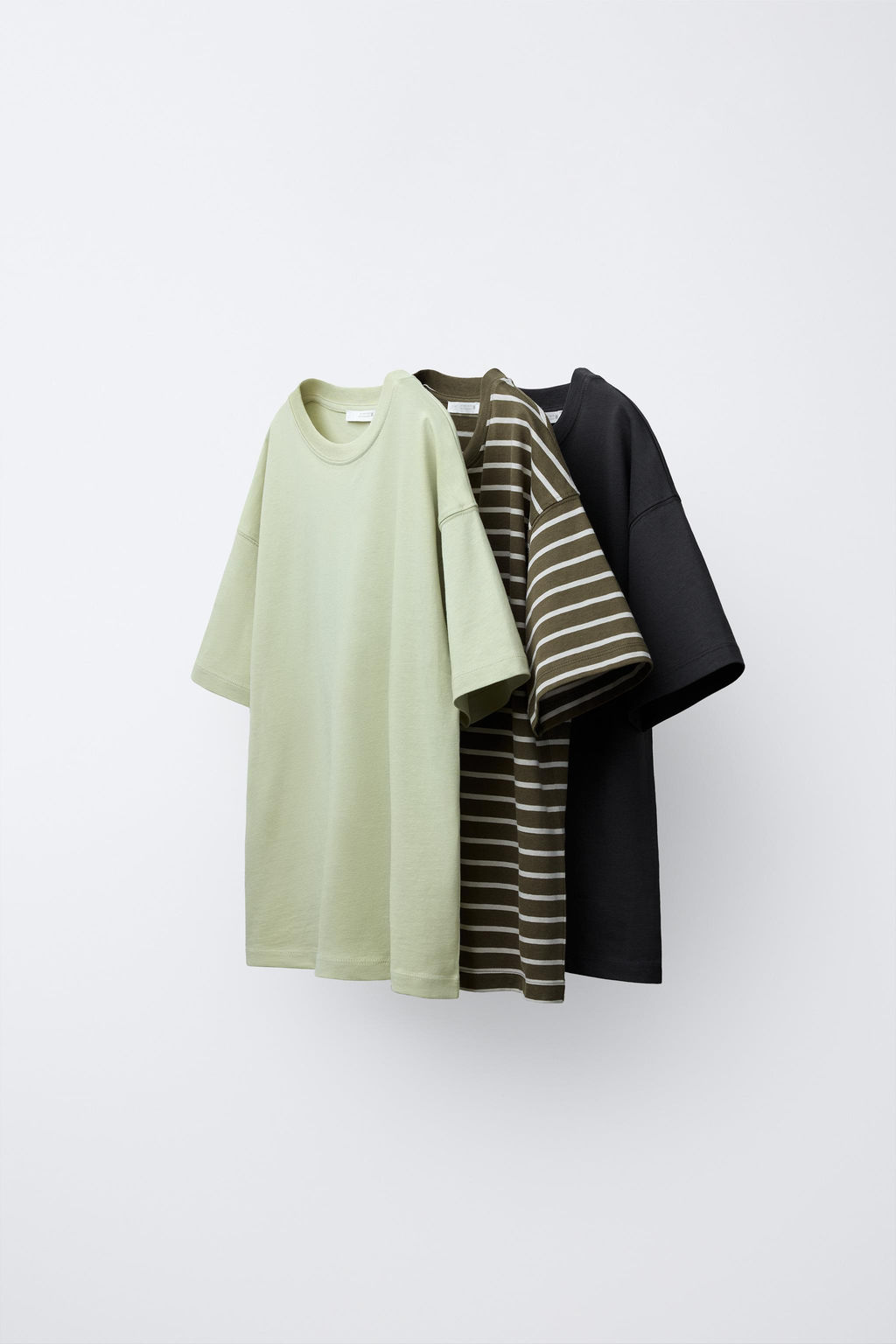3-PACK OF STRIPED AND PLAIN T-SHIRTS