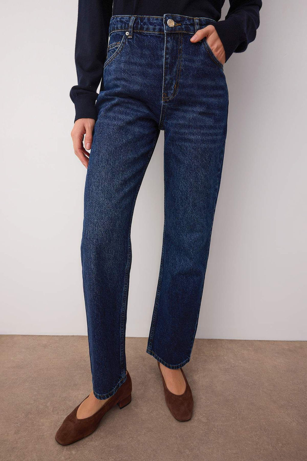 Koyu Mavi Yuksek Bel Comfort Straight Jeans TWOAW26JE00063 - Trendyolmilla фото 3