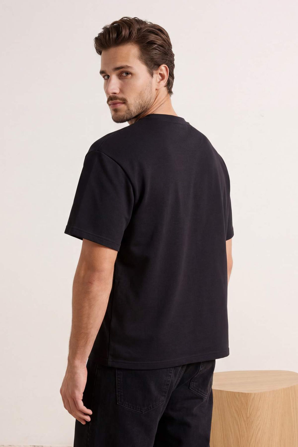 Siyah Premium Wardrobe Essentials Dusuk Omuz Regular Fit Basic T-Shirt TMNSS26TS00010