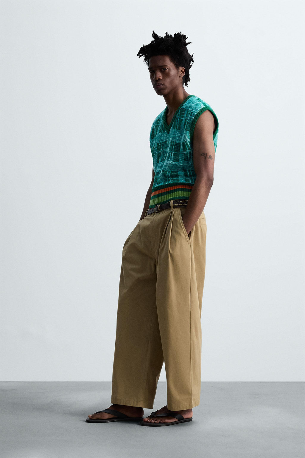 GRAPHIC PRINT KNIT WAISTCOAT  OTIS KWAME KYE QUAICOE - Zara фото 13