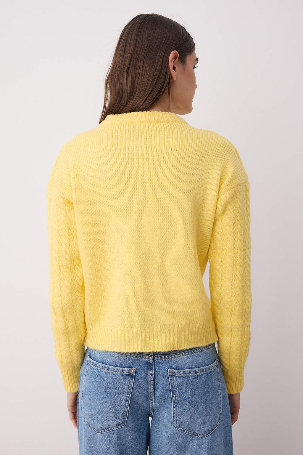 Sar? Yumusak Dokulu Dugme Detayl? Genis Kal?p Triko H?rka TWOAW26HI00153 - Trendyolmilla фото 4