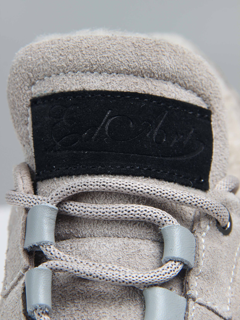 Кроссовки 150.maskgr. каменный замша/Мех