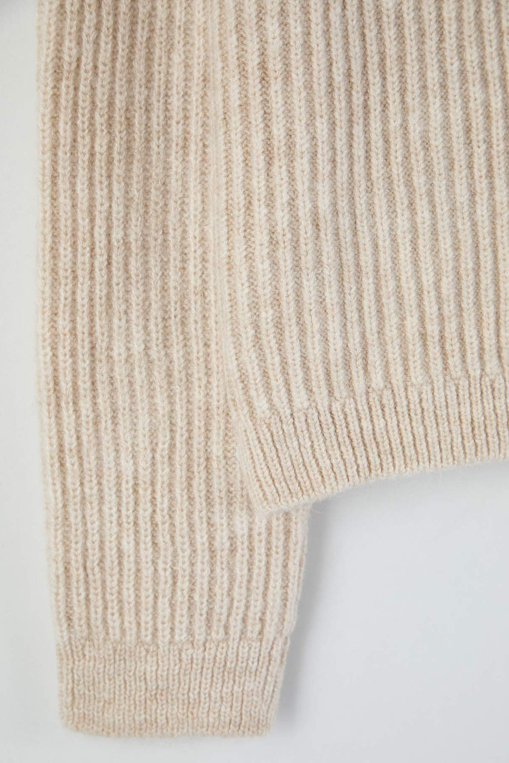 Haki Yumusak Dokulu Dugme Detayl? Triko H?rka TWOAW26HI00093 - Trendyolmilla фото 9