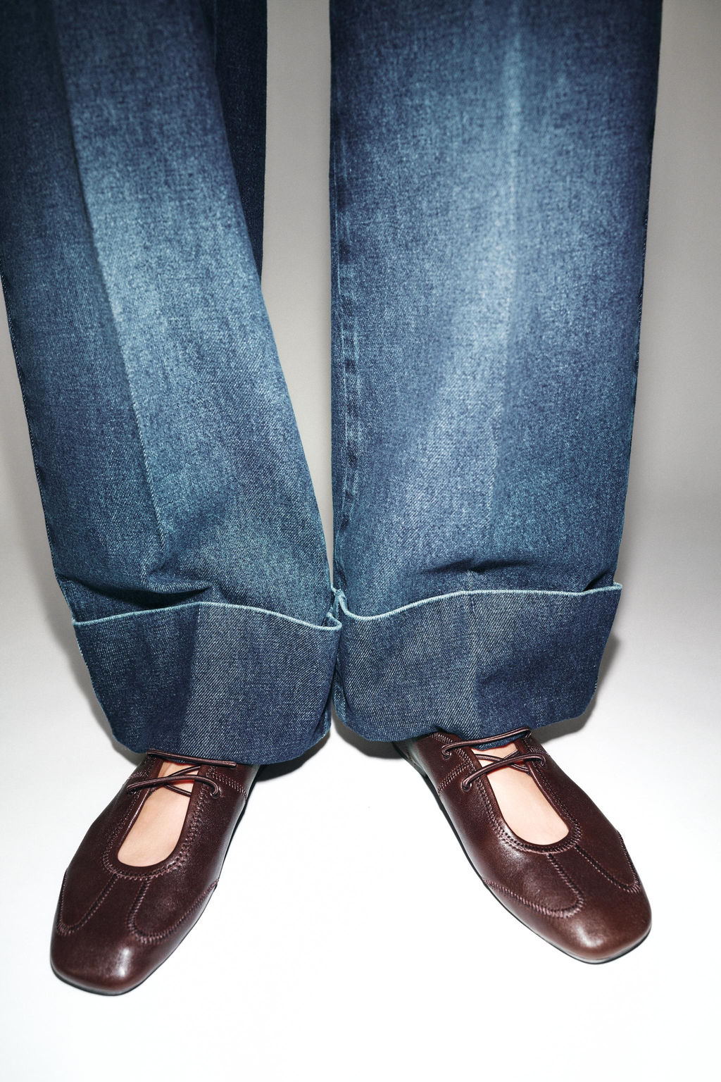 JEANS Z1975 STRAIGHT LOW-RISE TURN-UP HEMS - Zara фото 19