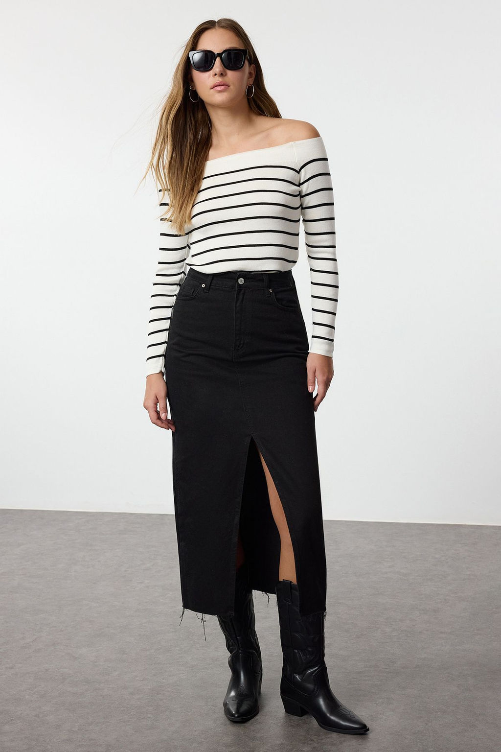 Ekru Kay?k Yaka Cizgili Triko Kazak TWOAW25KZ00360 - Trendyolmilla фото 2