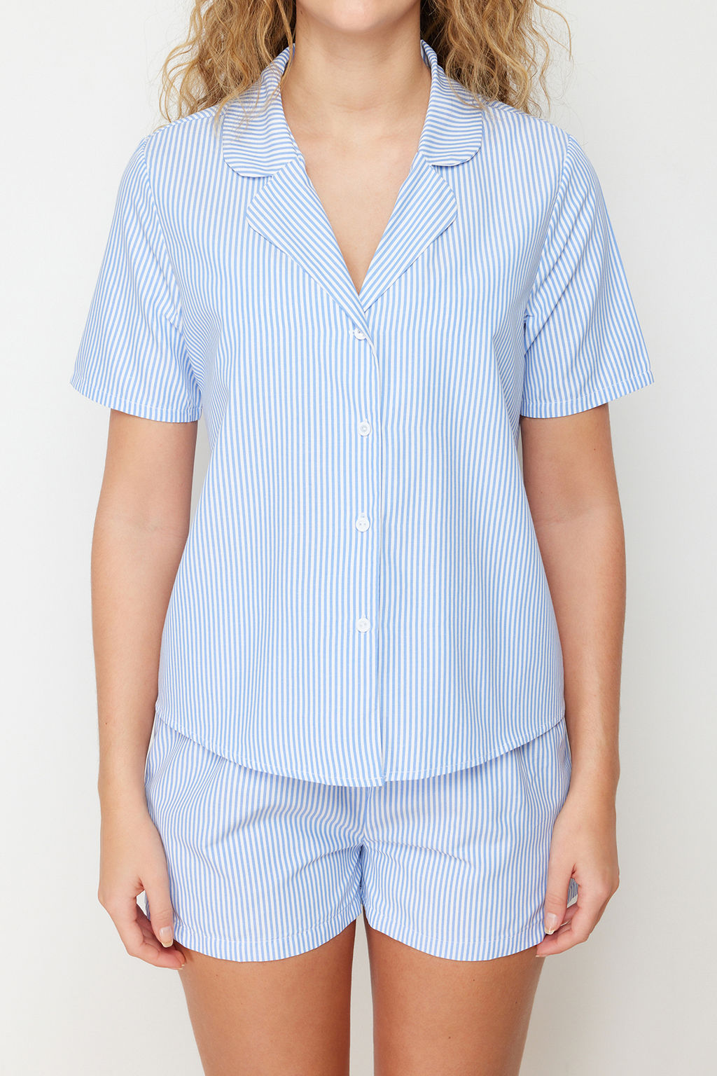 Trendyolmilla Mavi 3lu Paket Pamuklu Cizgili Ip Ask?l? Poplin Bra-Gomlek-Sort Dokuma Pijama Tak?m? THMSS24PT00121 фото 4