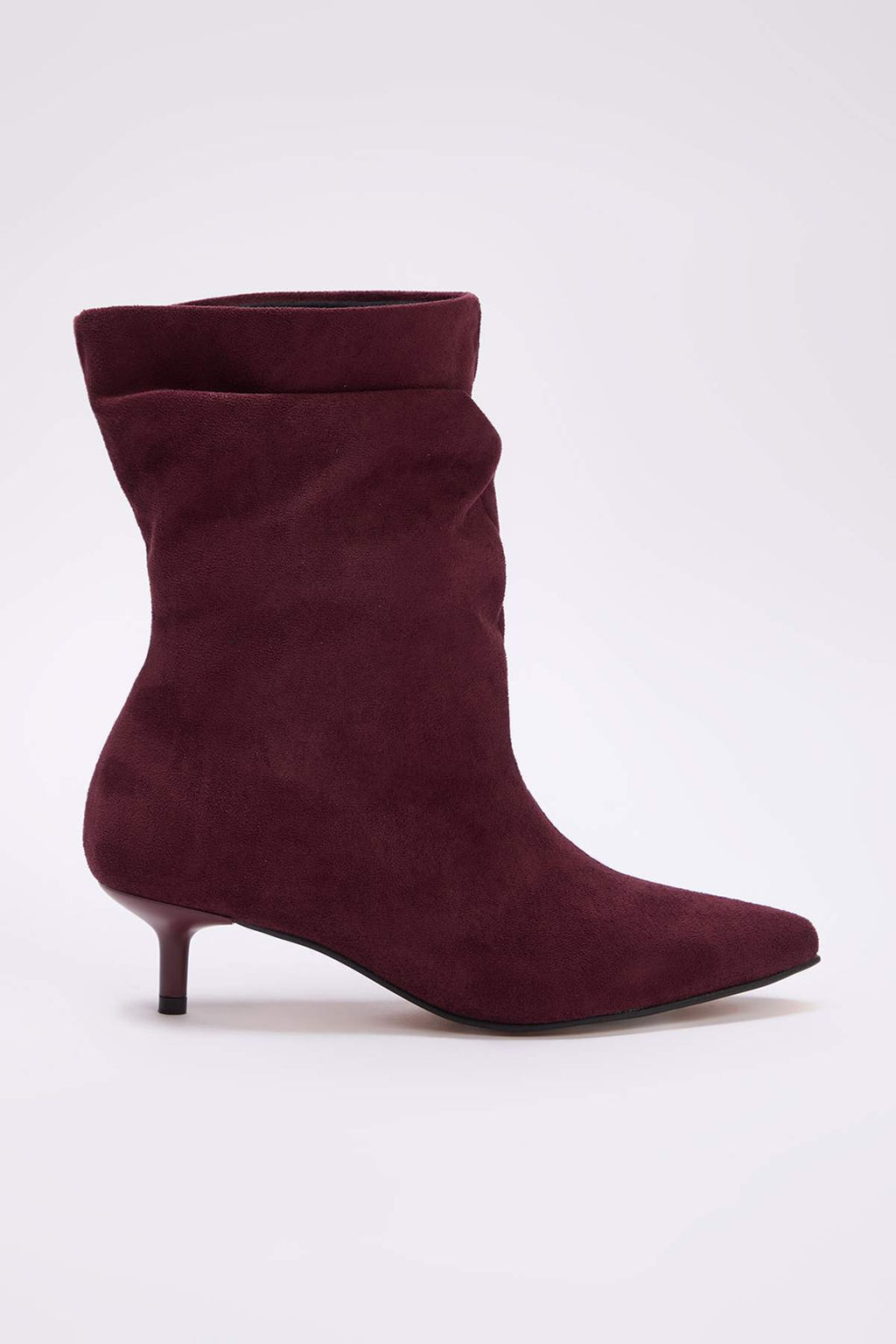 Siyah Suet Sivri Burun Kad?n Kitten Topuklu Yar?m Bot TAKAW26BO00088 - Trendyolmilla фото 7