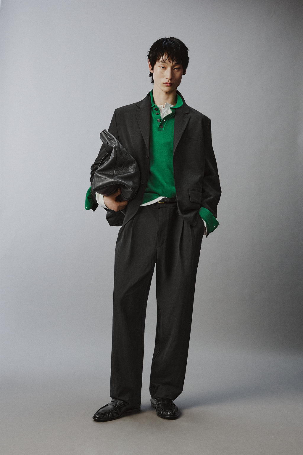 PANTAL?N PLIEGUES TRAJE RELAXED FIT / Negro - Zara фото 10