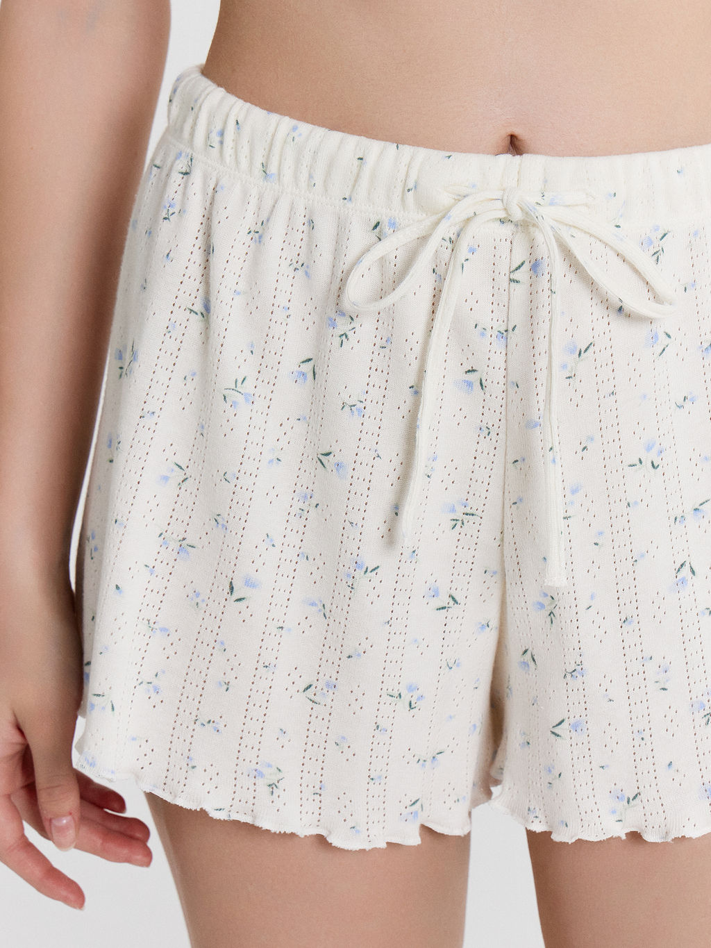 КОМПЛЕКТ ЖЕНСКИЙ (БЛУЗА, ШОРТЫ) - Mark formelle фото 7