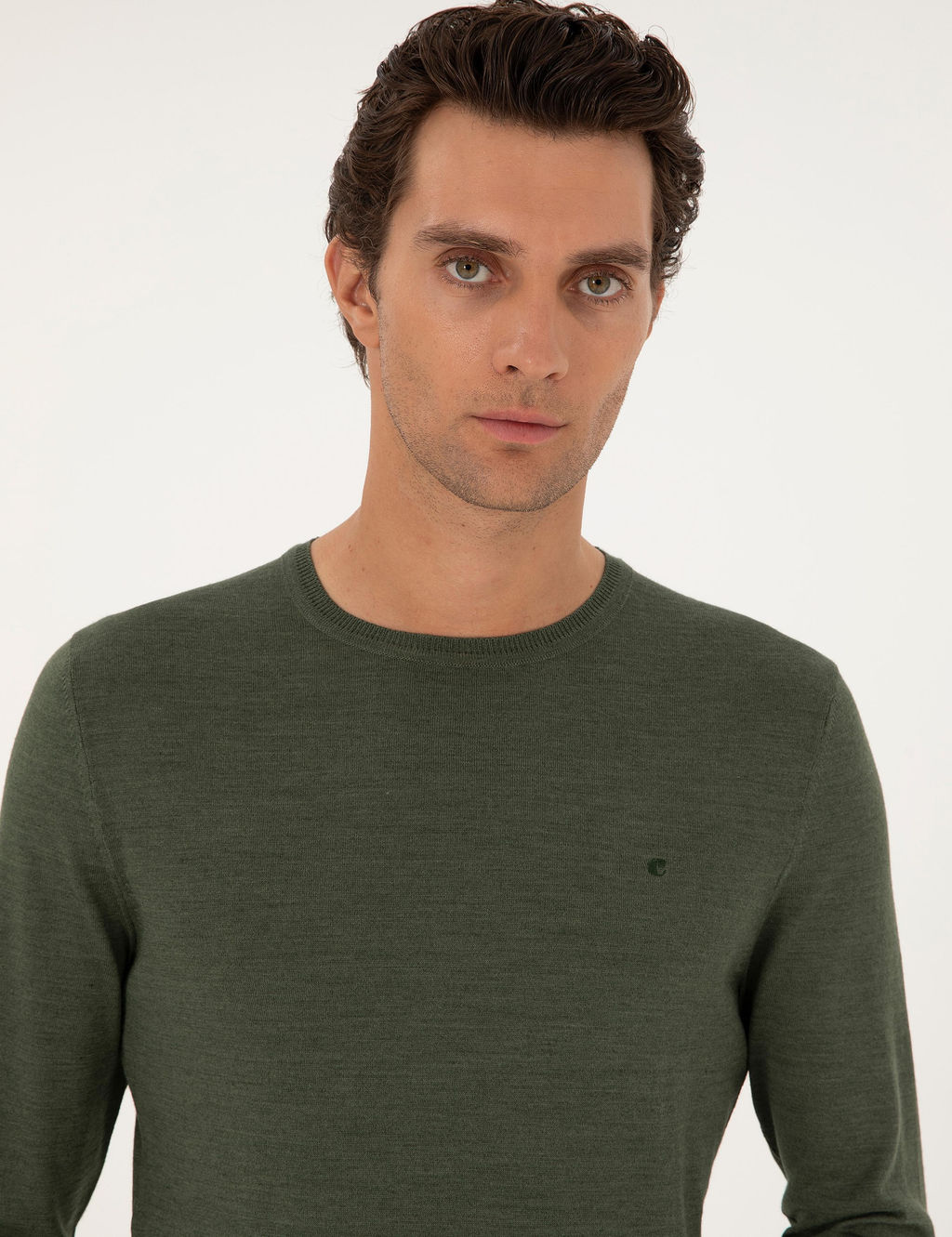 Базовый свитер приталенного кроя цвета хаки - Cacharel фото 2