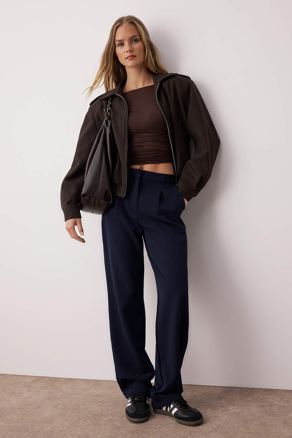 Lacivert Wide Leg/Genis Paca Pileli Dokuma Kumas Pantolon TWOSS21PL0155