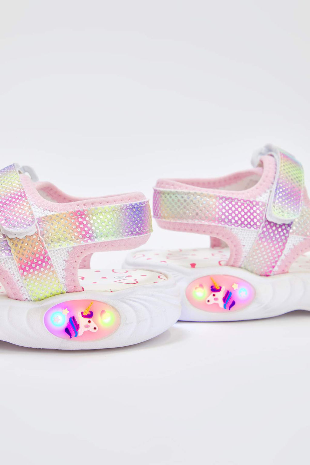 Pembe Renk Bloklu Is?kl? Kucuk K?z Cocuk Kids Spor Sandalet TAKSS25SD00070 - Trendyolmilla фото 2