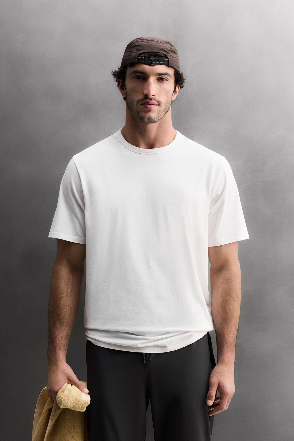 COTTON BLEND TRAINING T-SHIRT - Zara фото 43