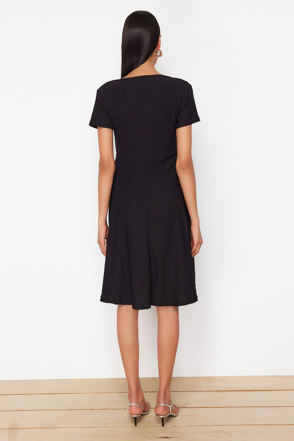 Siyah F?rf?rl? Kruvaze Kapamal? Skater/Belden Ac?lan Esnek Midi Orme Elbise TWOSS24EL01068 - Trendyolmilla фото 6