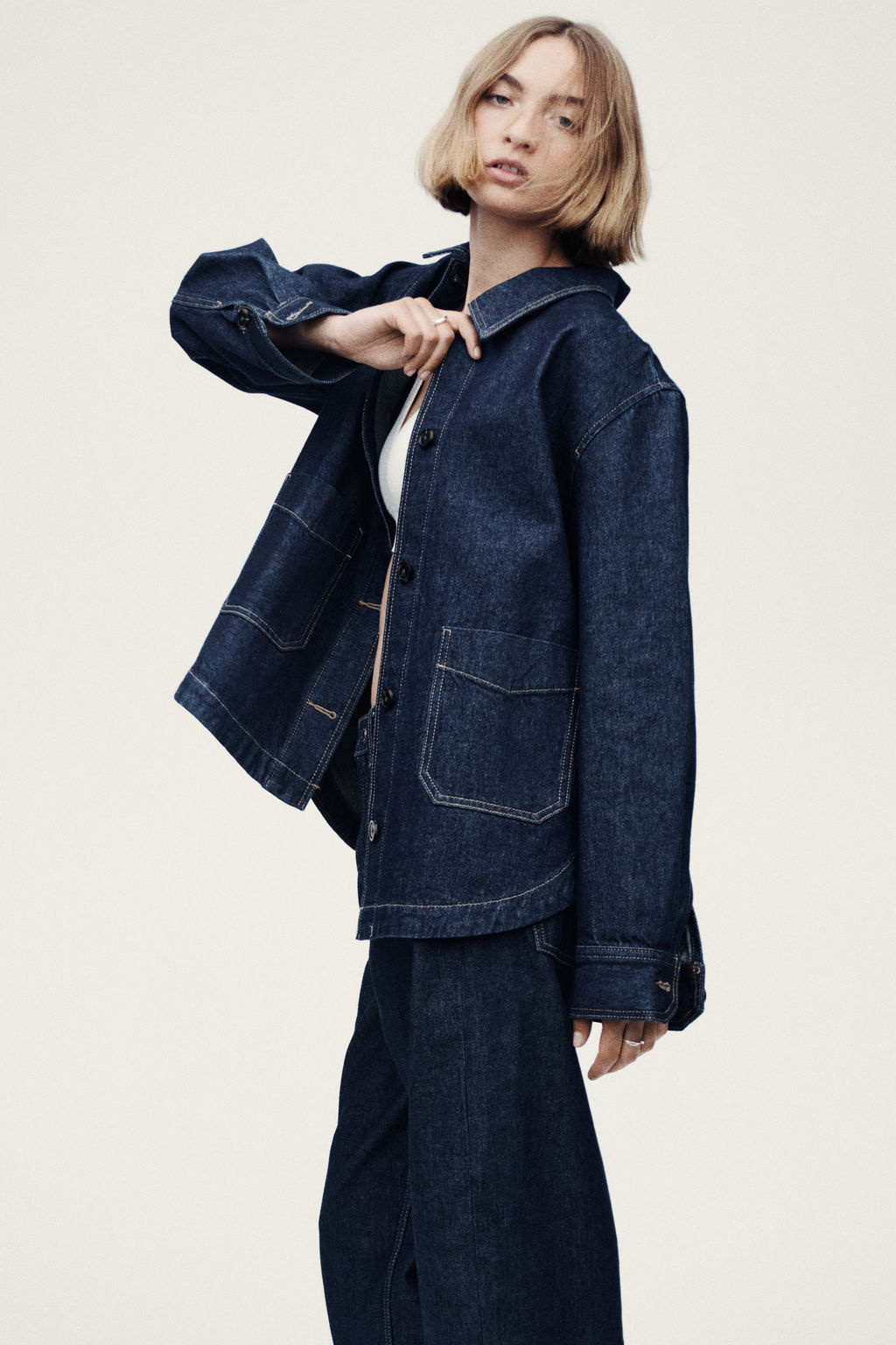 Chaqueta camisera en denim - H&m фото 8