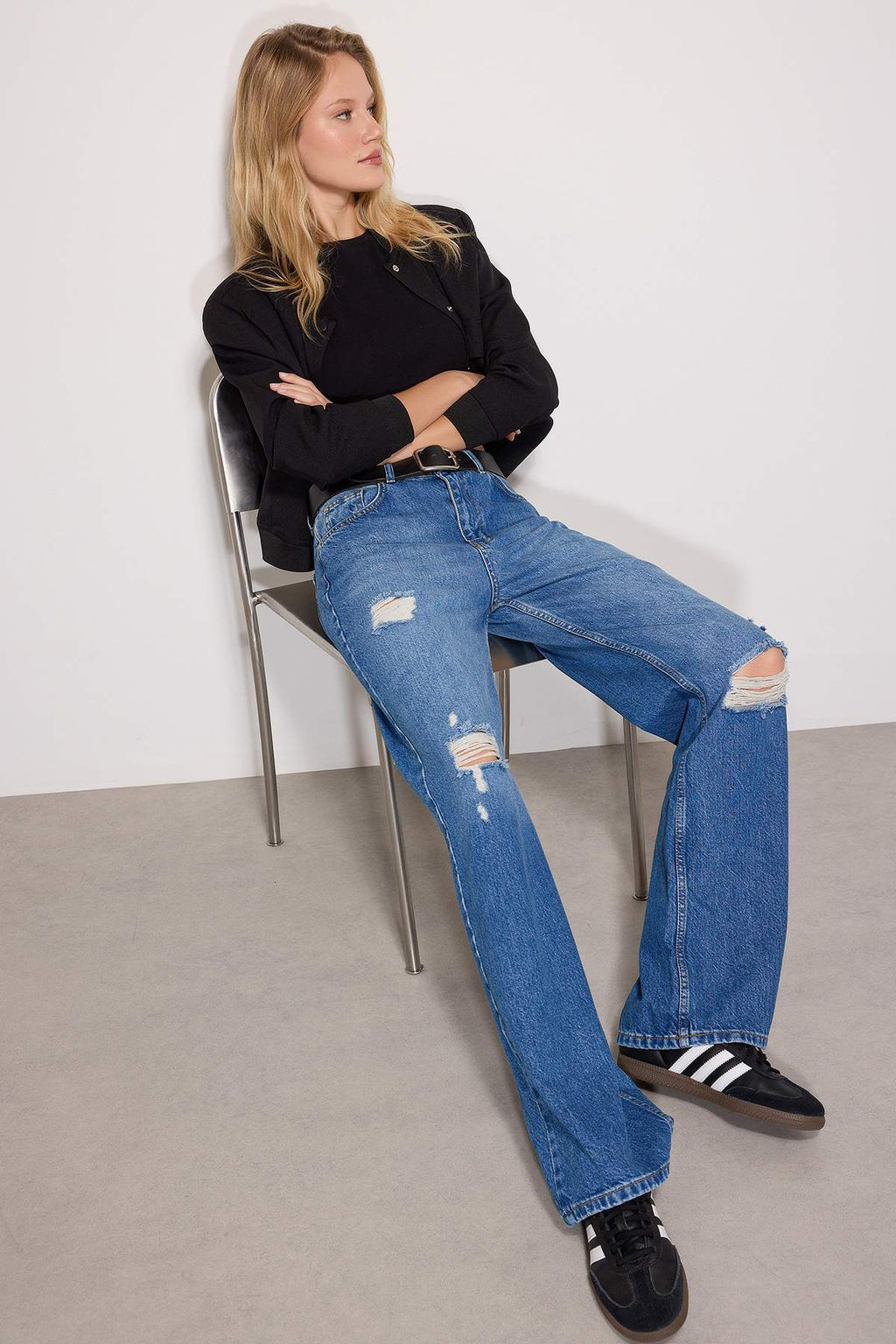 Mavi Y?rt?kl? Yuksek Bel Wide Leg Jeans TWOSS24JE00199 - Trendyolmilla фото 9