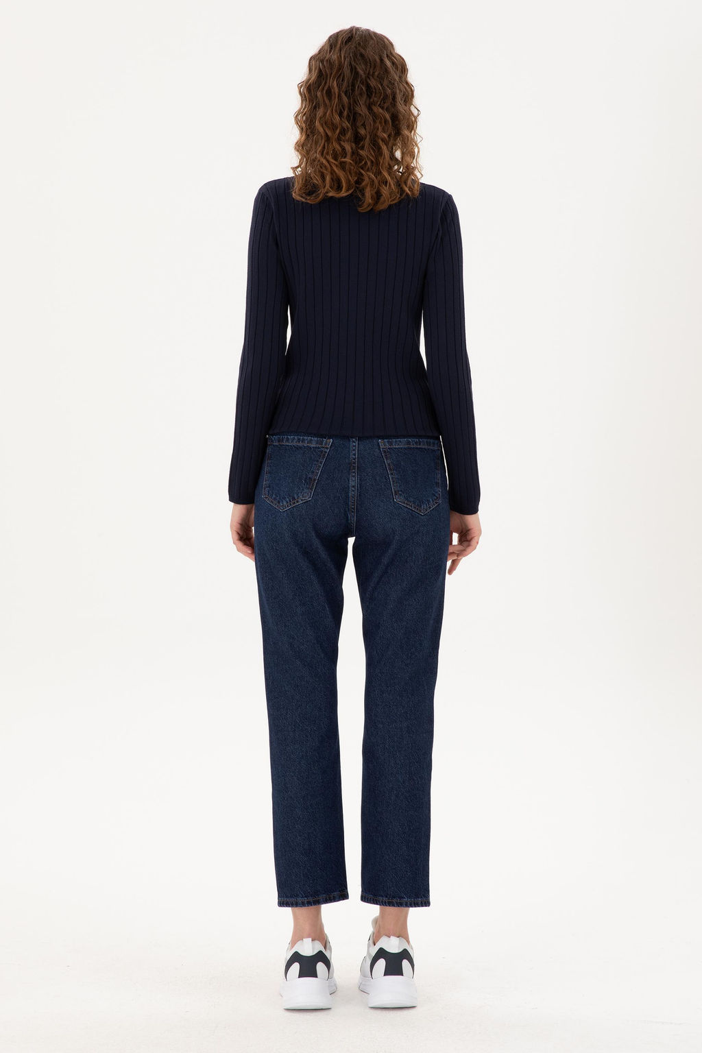 Kad_n Koyu Mavi Straight Fit Jean Pantolon