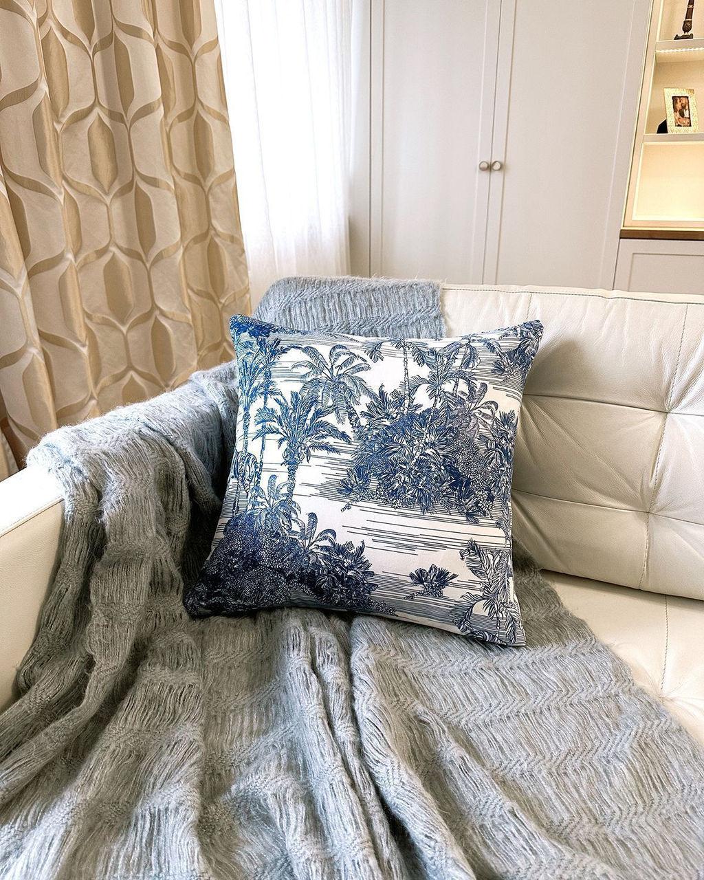 Декоративная наволочка P045