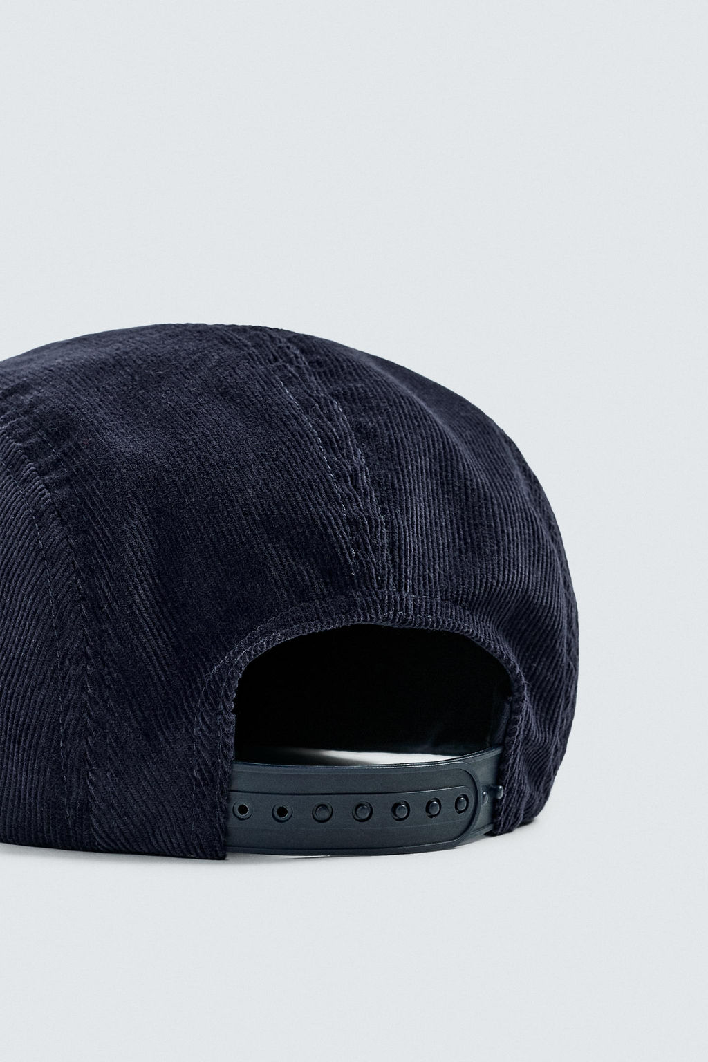EMBROIDERED CORDUROY CAP - Zara фото 4