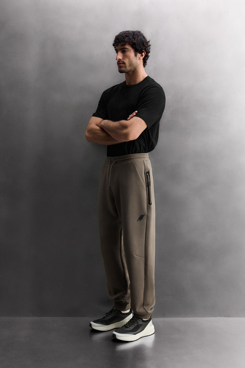 TECHNICAL TROUSERS WITH ZIPS - Zara фото 10