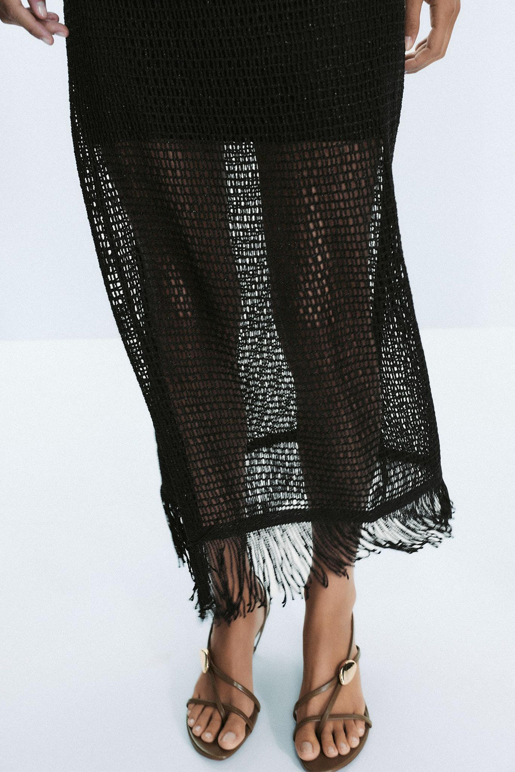 FRINGED STRAPLESS MIDI DRESS - Zara фото 4