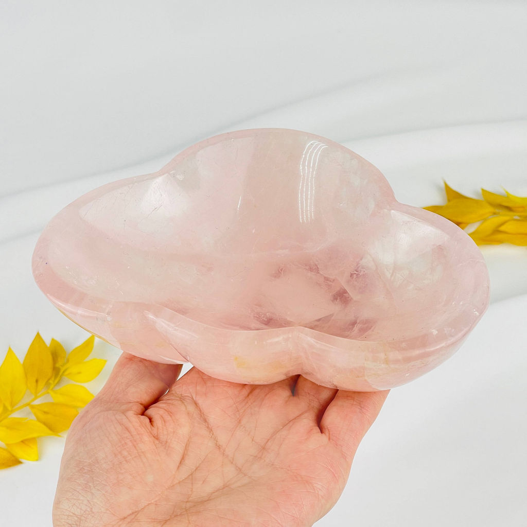 Чаша из мадагаскарского Розового кварца