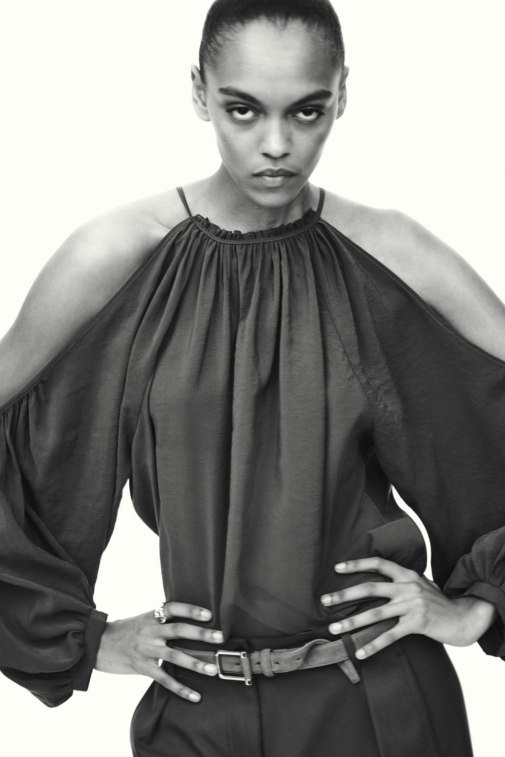 Blusa con hombros cut-out - H&m фото 4