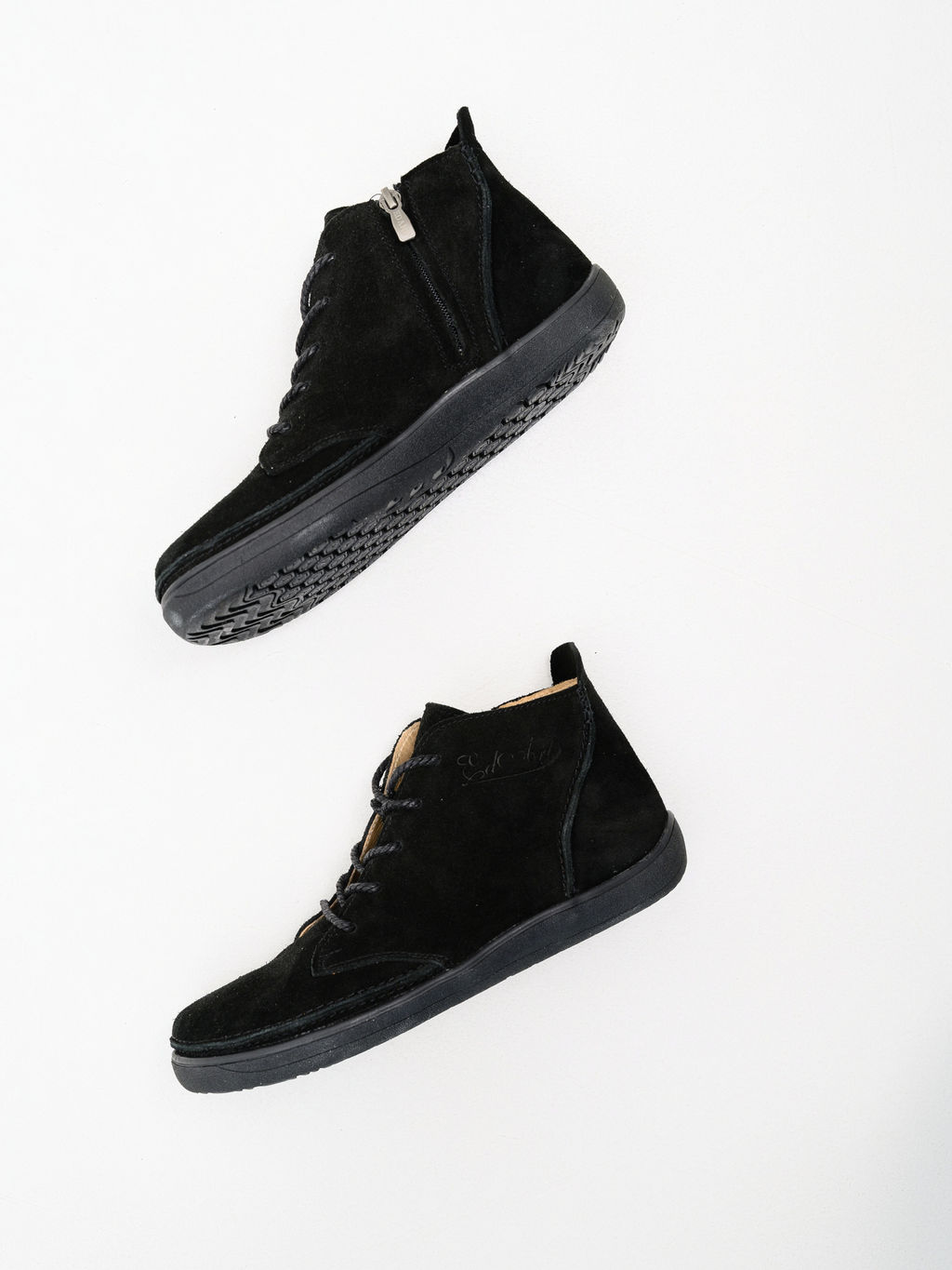 Босоногие ботинки 210.NATAbl.Черная замша