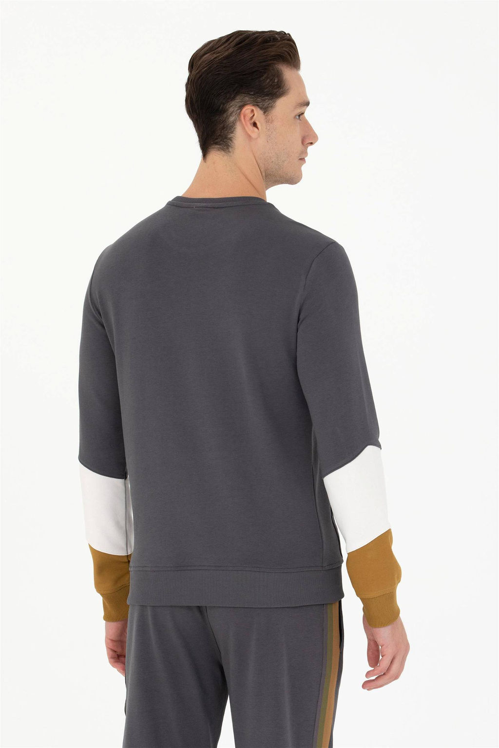 U. S. Polo Assn Мужской свитшот антрацитового цвета с круглым вырезом - U.s. polo assn фото 5