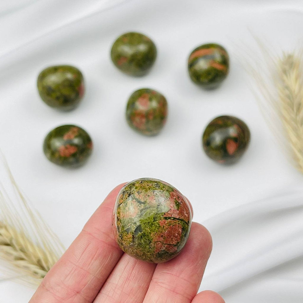 Галтовка из Унакита