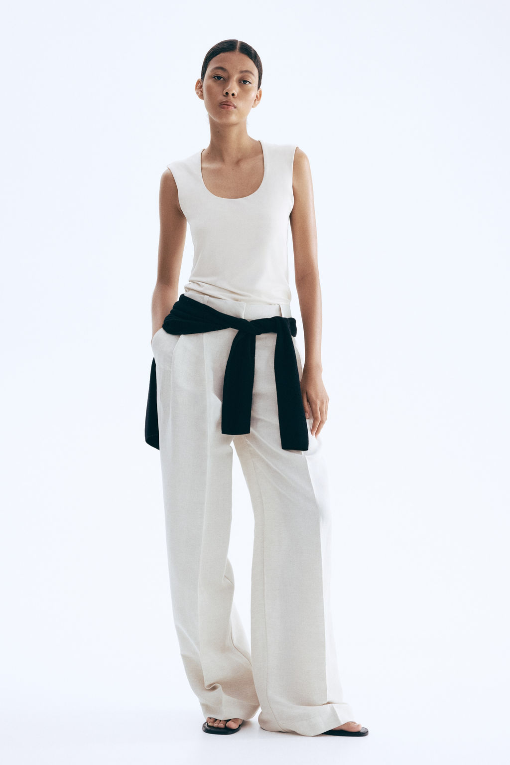 Top sin mangas en microfibra - H&m фото 3