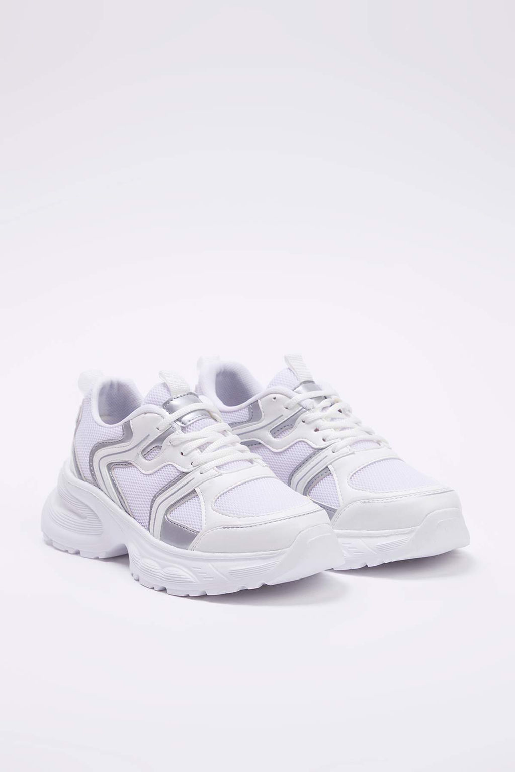 Trendyolmilla Shoes Beyaz Konstrast Kal?n Taban Kad?n Spor Ayakkab? TAKSS25SN00061  фото 2