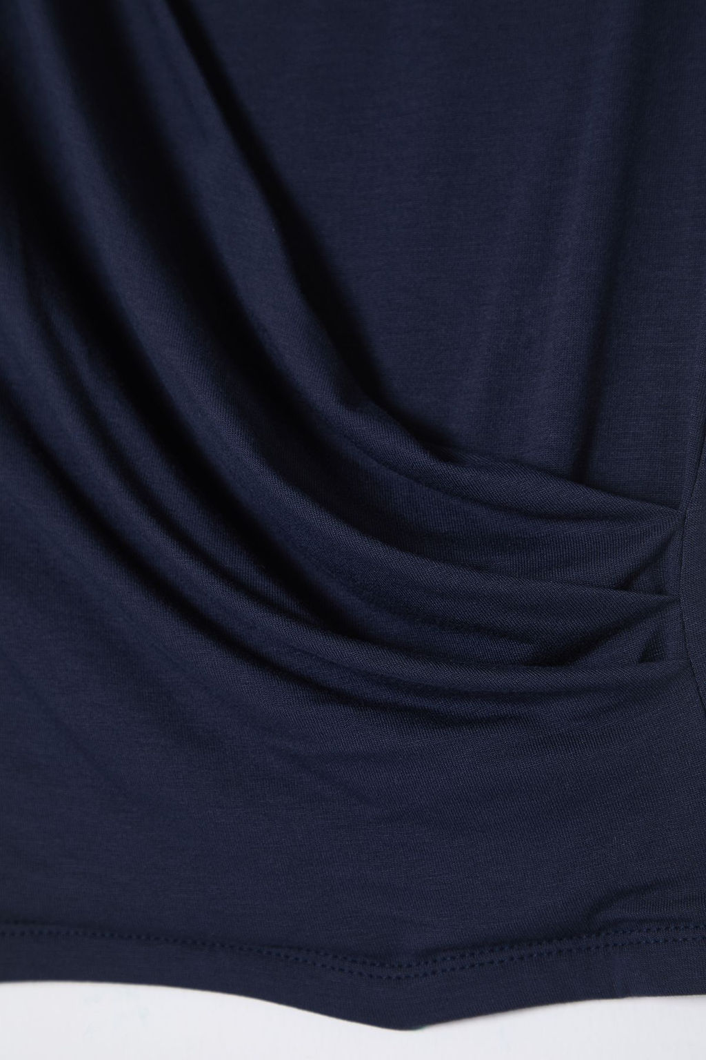 Lacivert Viskon Buzgu/Drape Detayl? Fitted/Vucuda Oturan Orme Bluz TWOSS25BZ00023 - Trendyolmilla фото 7