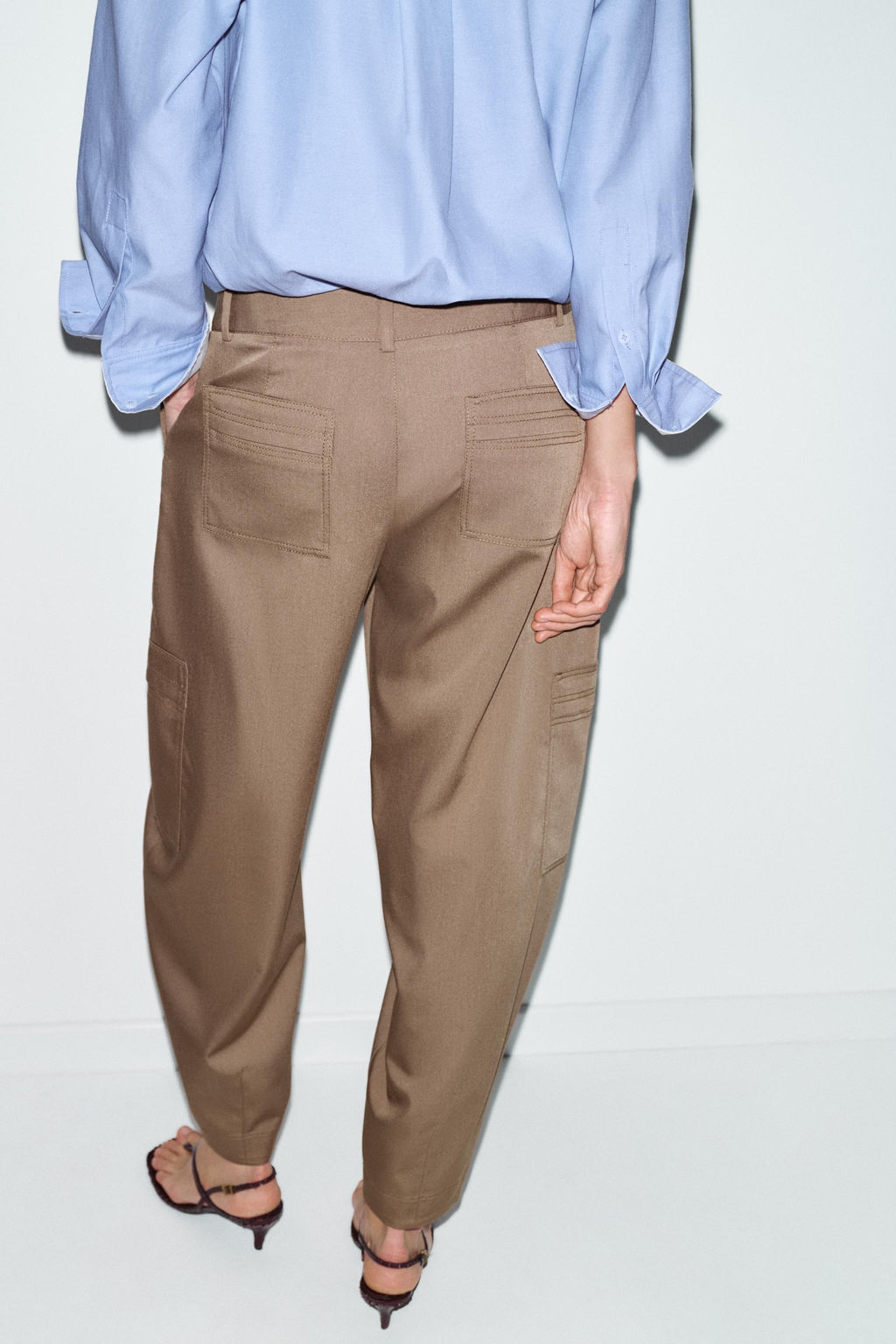 HIGH-WAIST CARGO TROUSERS - Zara фото 6