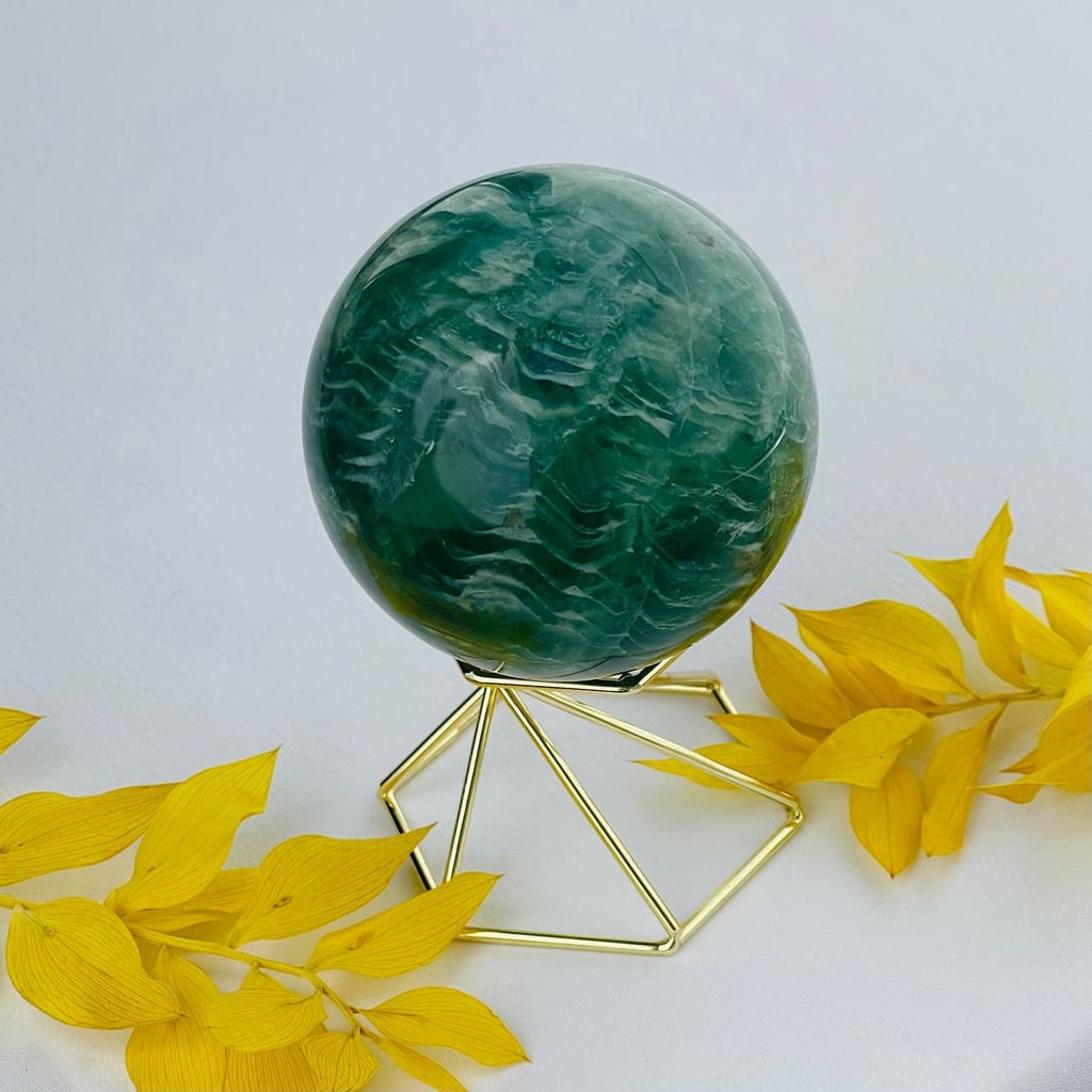 Шар из Флюорита