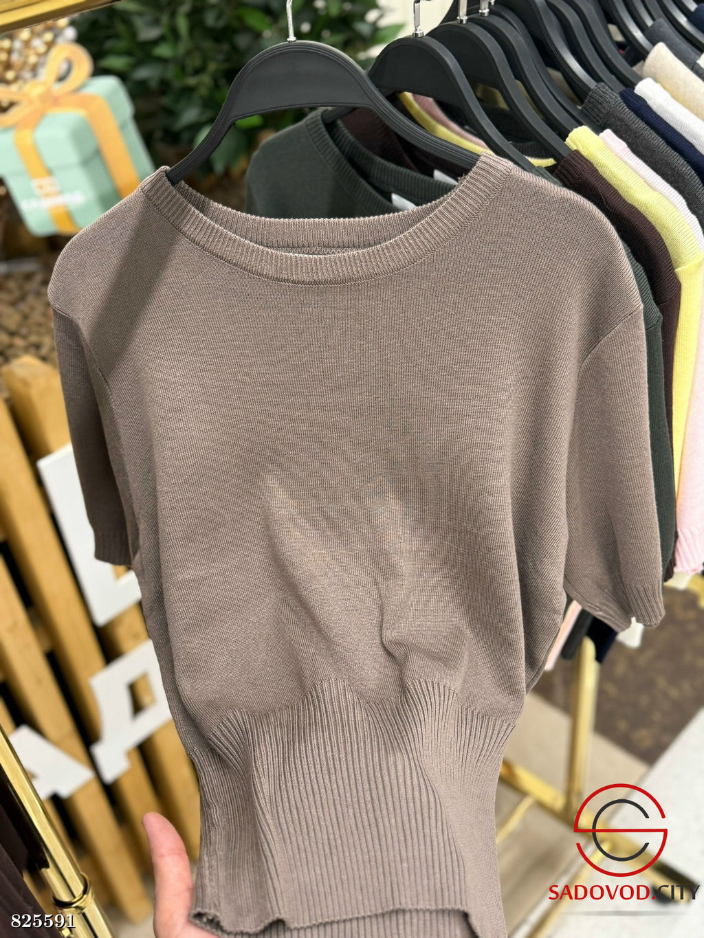 Футболка женская однотонная