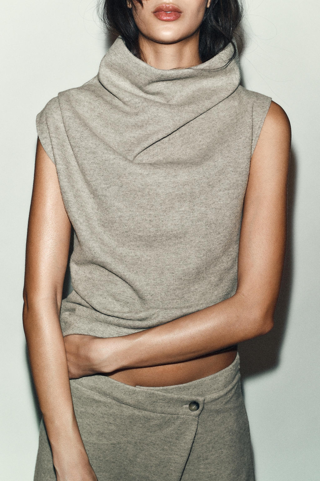 SLEEVELESS TOP - Zara фото 13