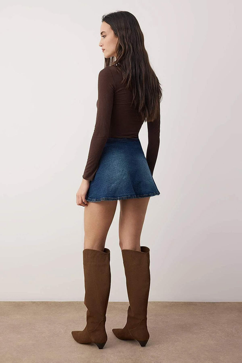 Mavi Pileli Kemer Detayl? Denim Sort Etek TWOAW26SR00042 - Trendyolmilla фото 4