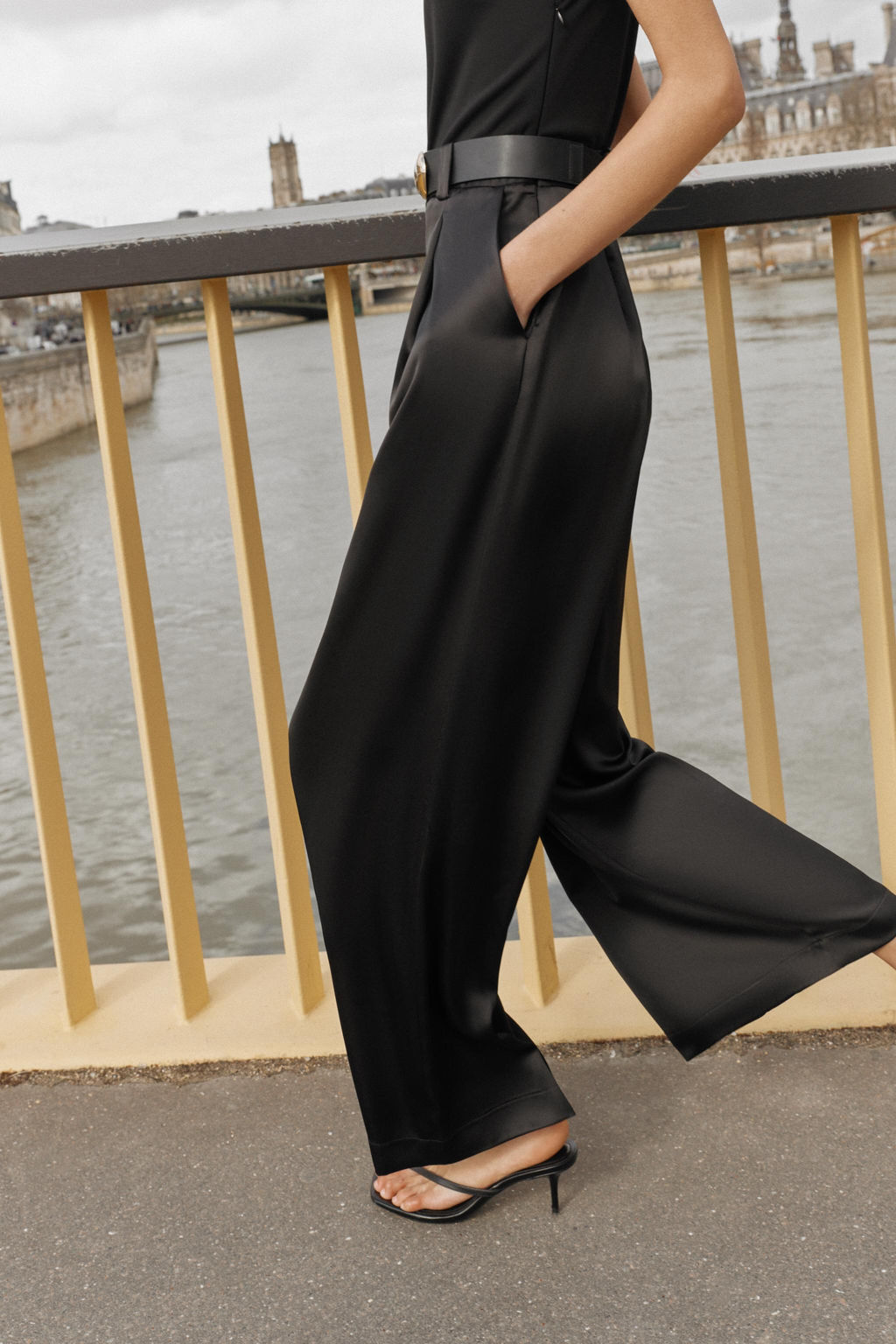 MONO COMBINADO CINTUR?N / Negro - Zara фото 5