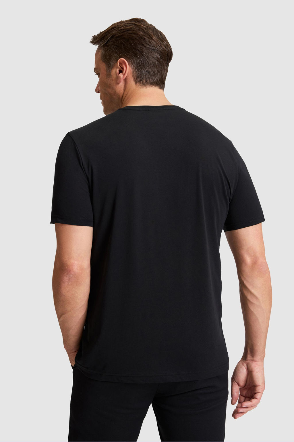 Erkek Siyah Regular Fit Bisiklet Yaka Basic Ti__rt