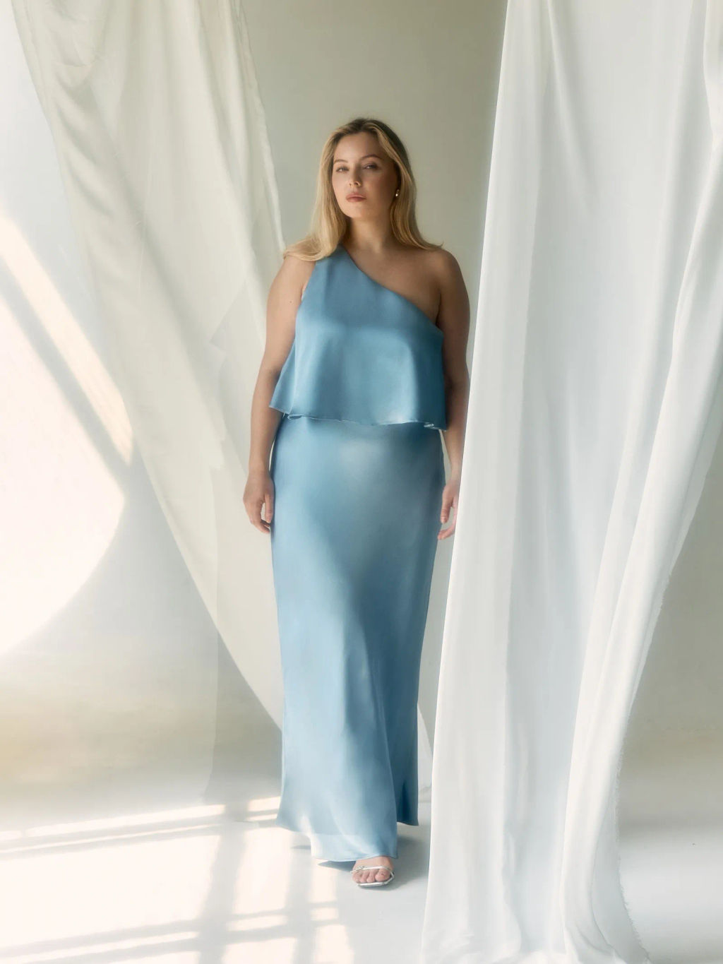 Платье приталенного кроя - Emka фото 3