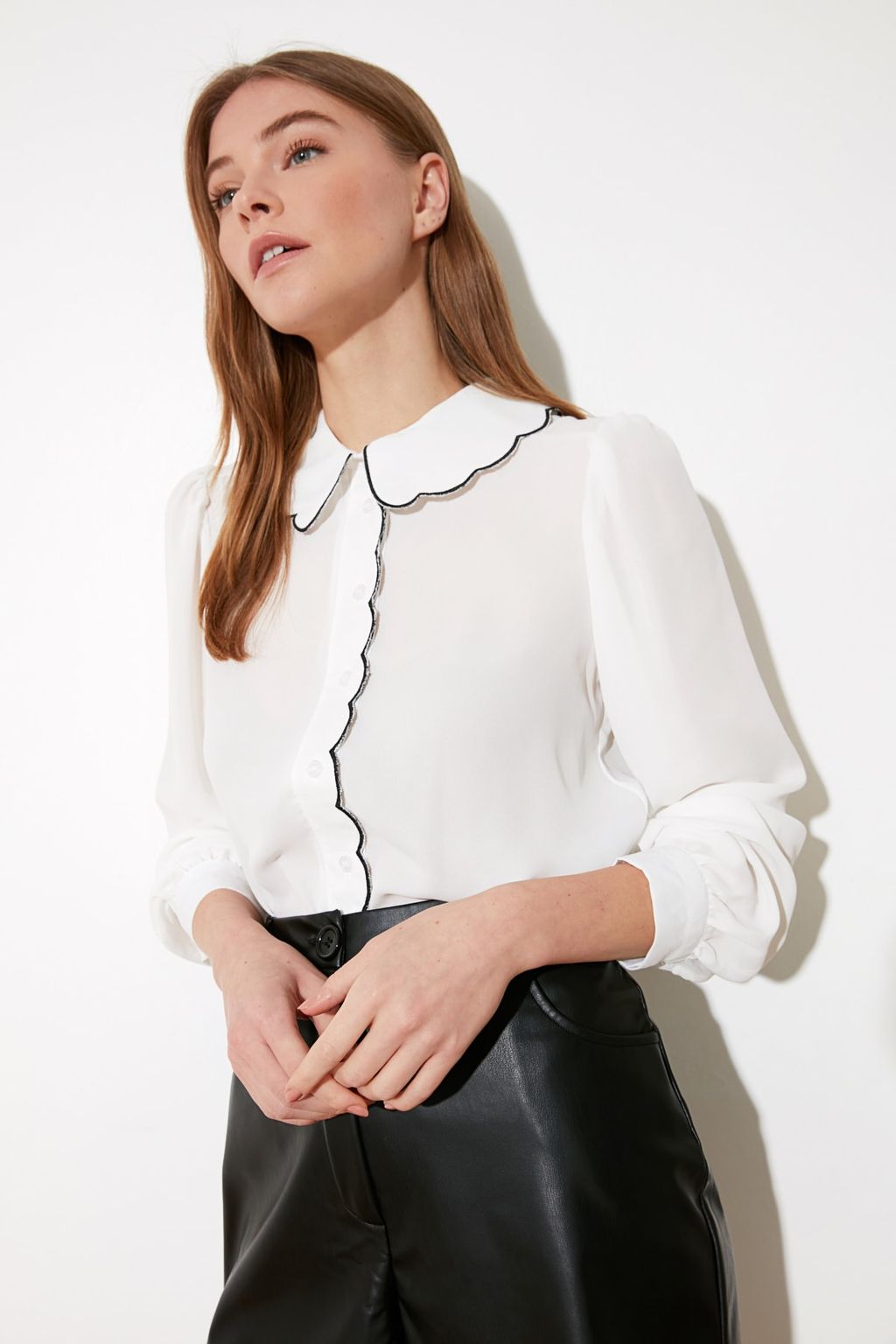 TRENDYOLMILLA Beyaz Nak?s Detayl? Regular Normal Kal?p Dokuma Gomlek TWOAW21GO0302 фото 8